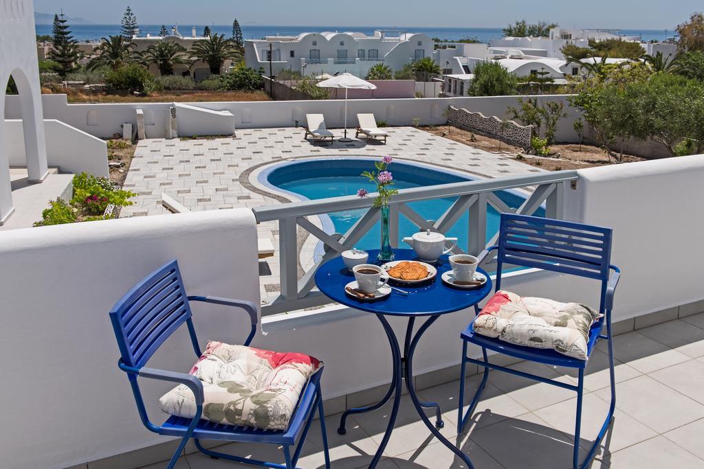 Kamári Felicity Luxury Villas מראה חיצוני תמונה