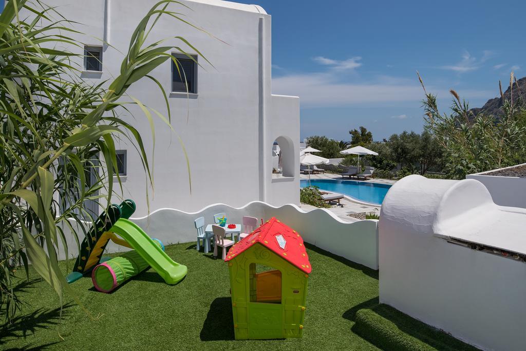 Kamári Felicity Luxury Villas מראה חיצוני תמונה